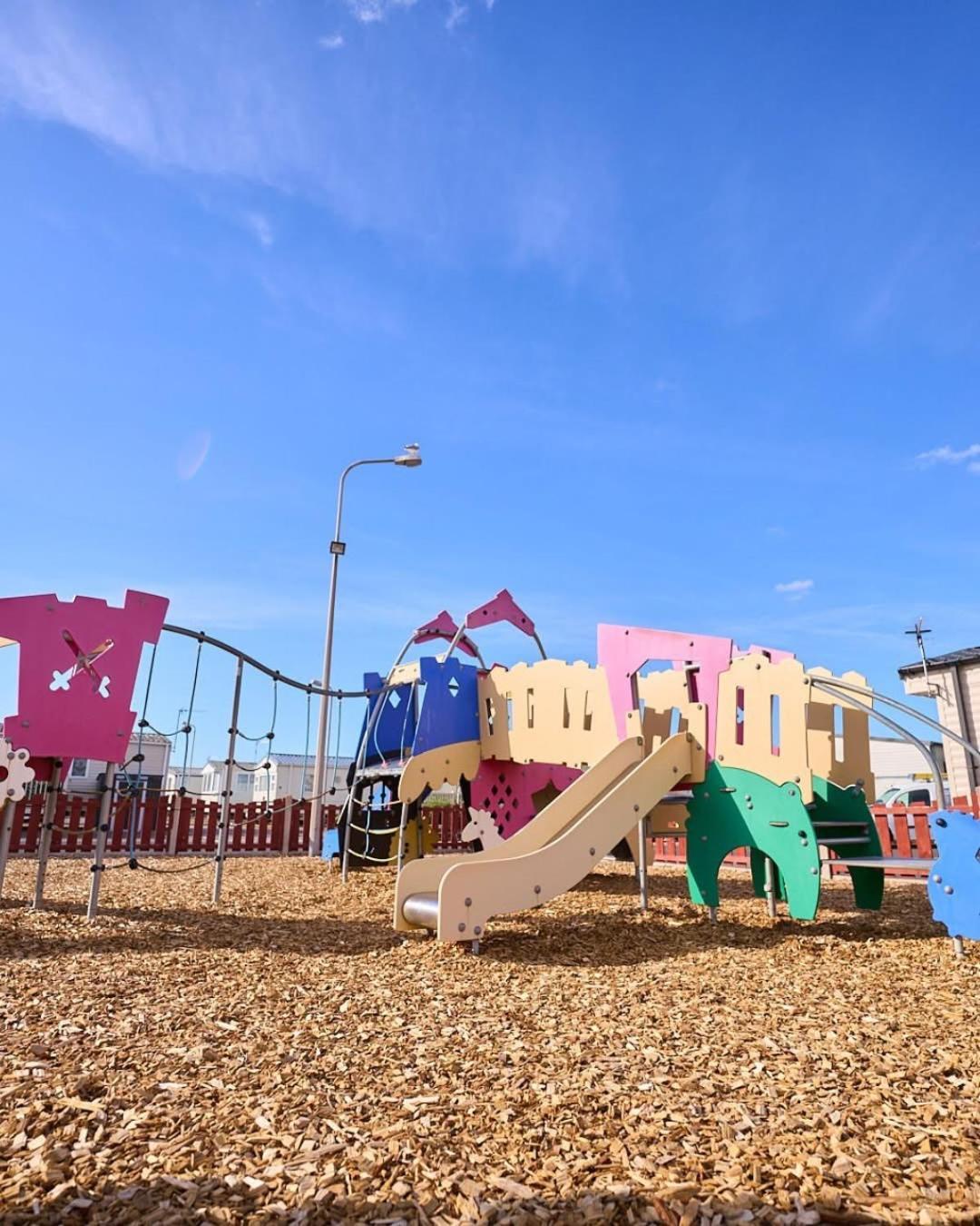 Oaken Caravan - Golden Sands Away Resorts Kinmel Bay Esterno foto