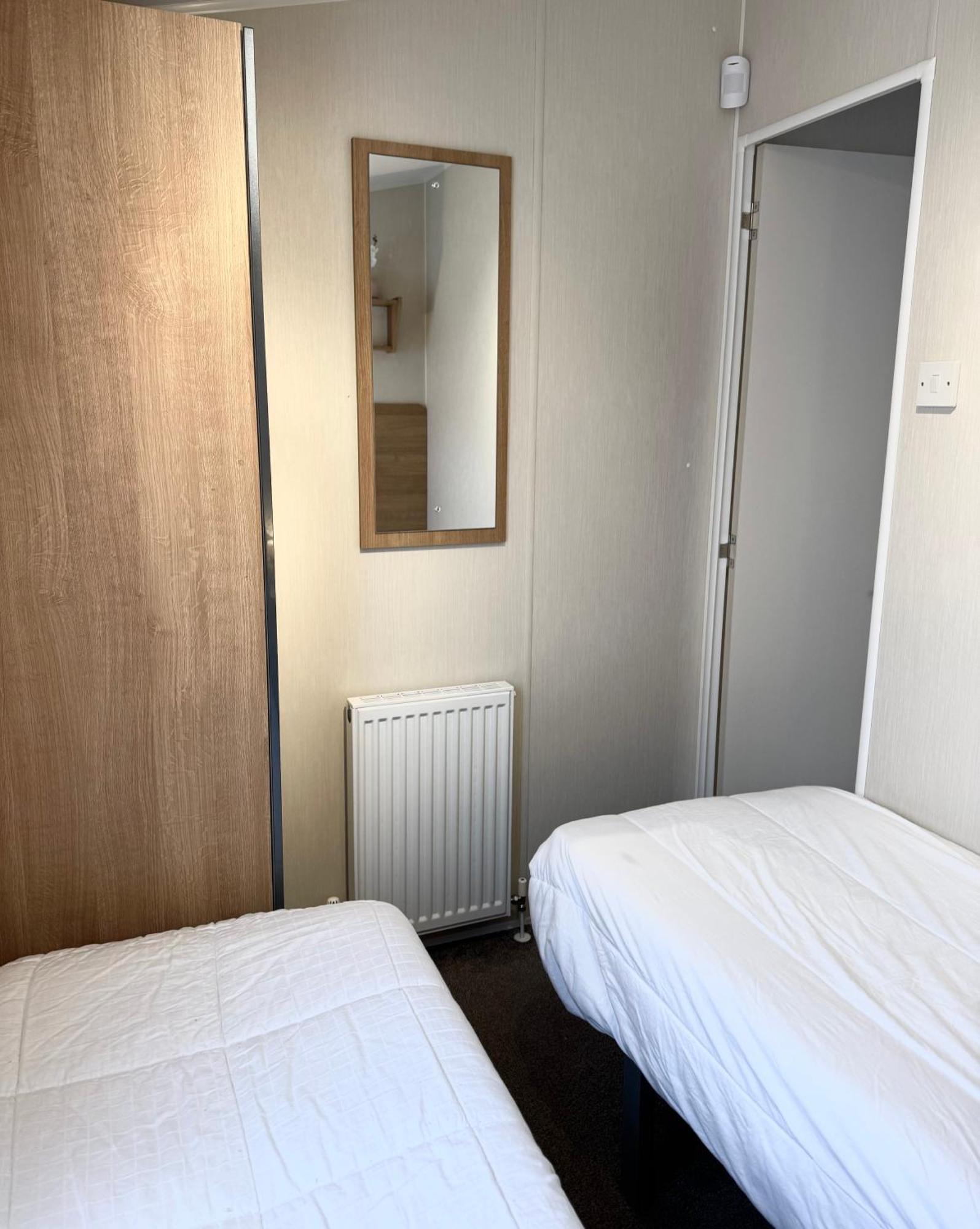 Oaken Caravan - Golden Sands Away Resorts Kinmel Bay Esterno foto