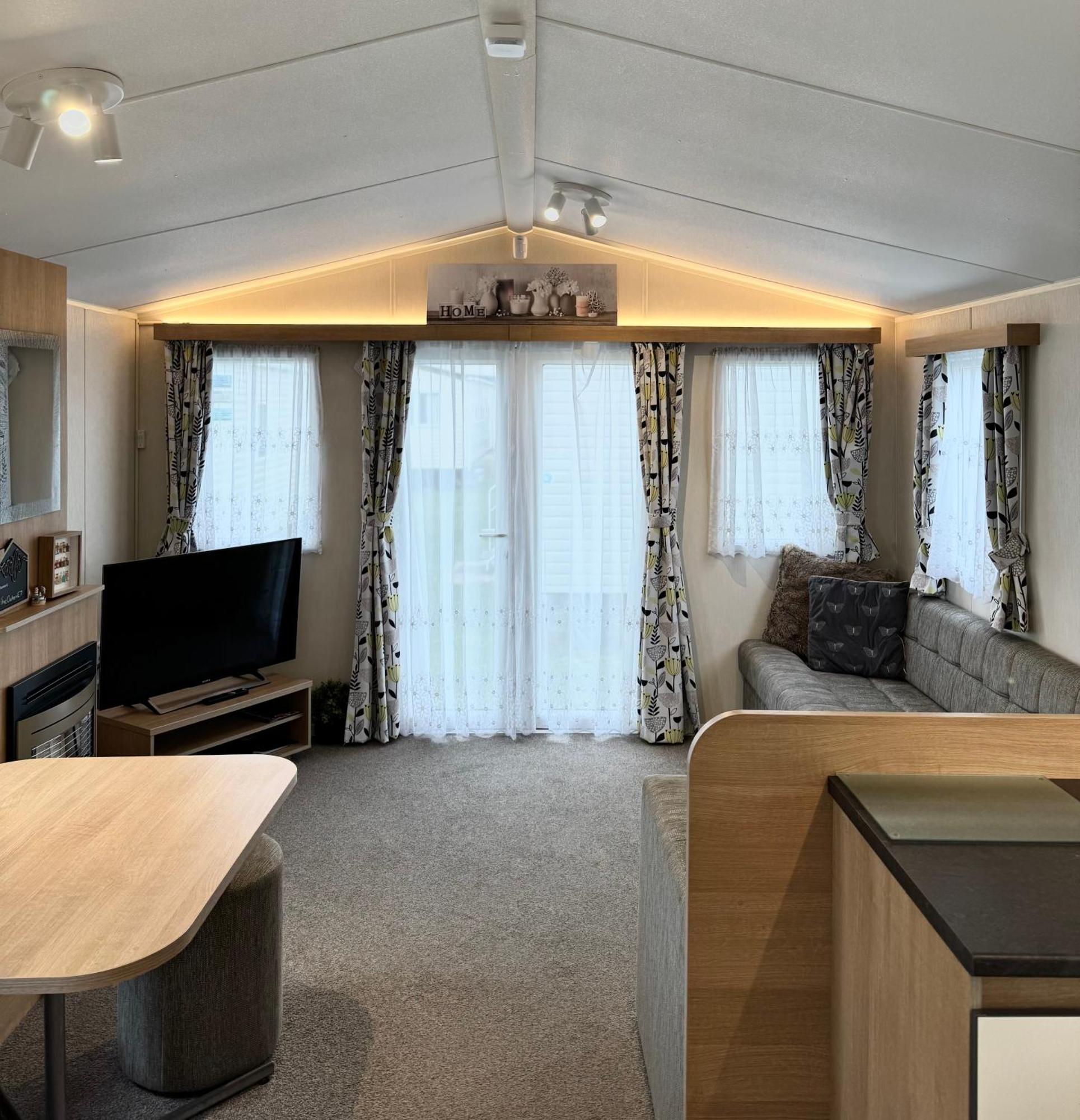 Oaken Caravan - Golden Sands Away Resorts Kinmel Bay Esterno foto